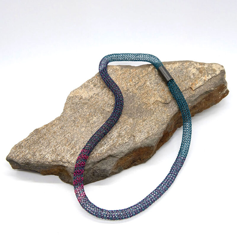 Crochet Wire Two Tone Necklace in Blue and Magenta